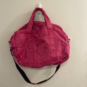 Pink ActiveZone duffel bag